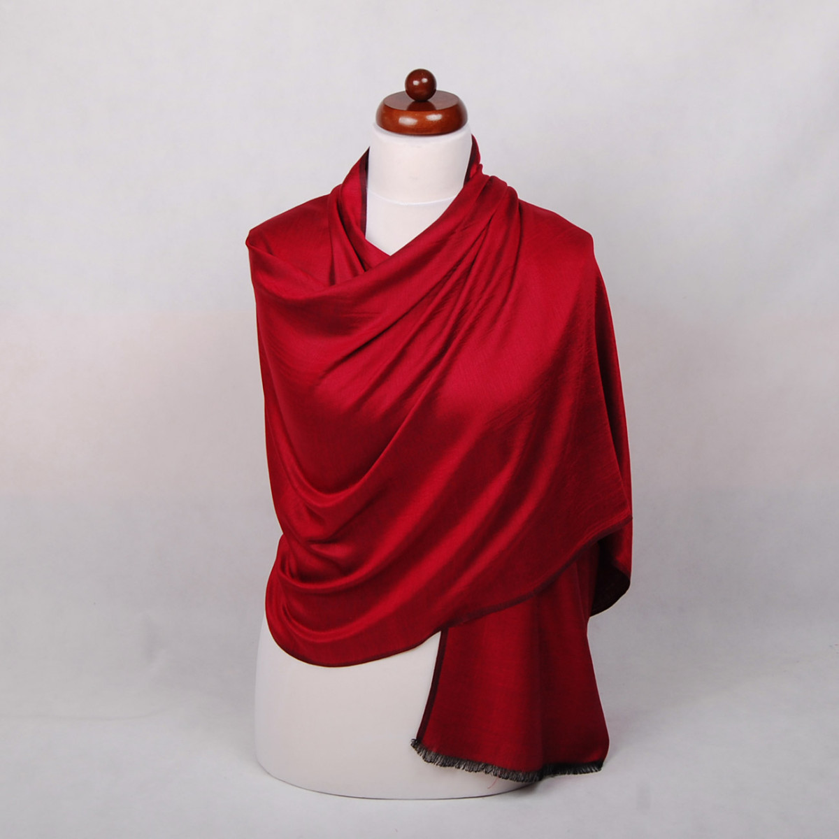 roter schal